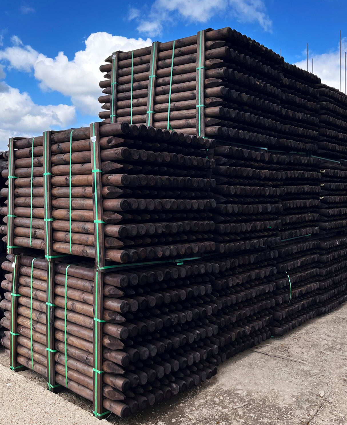 85MM MACHINED UC4 KILN DRIED REDWOOD PRO DURA POST 20 YR