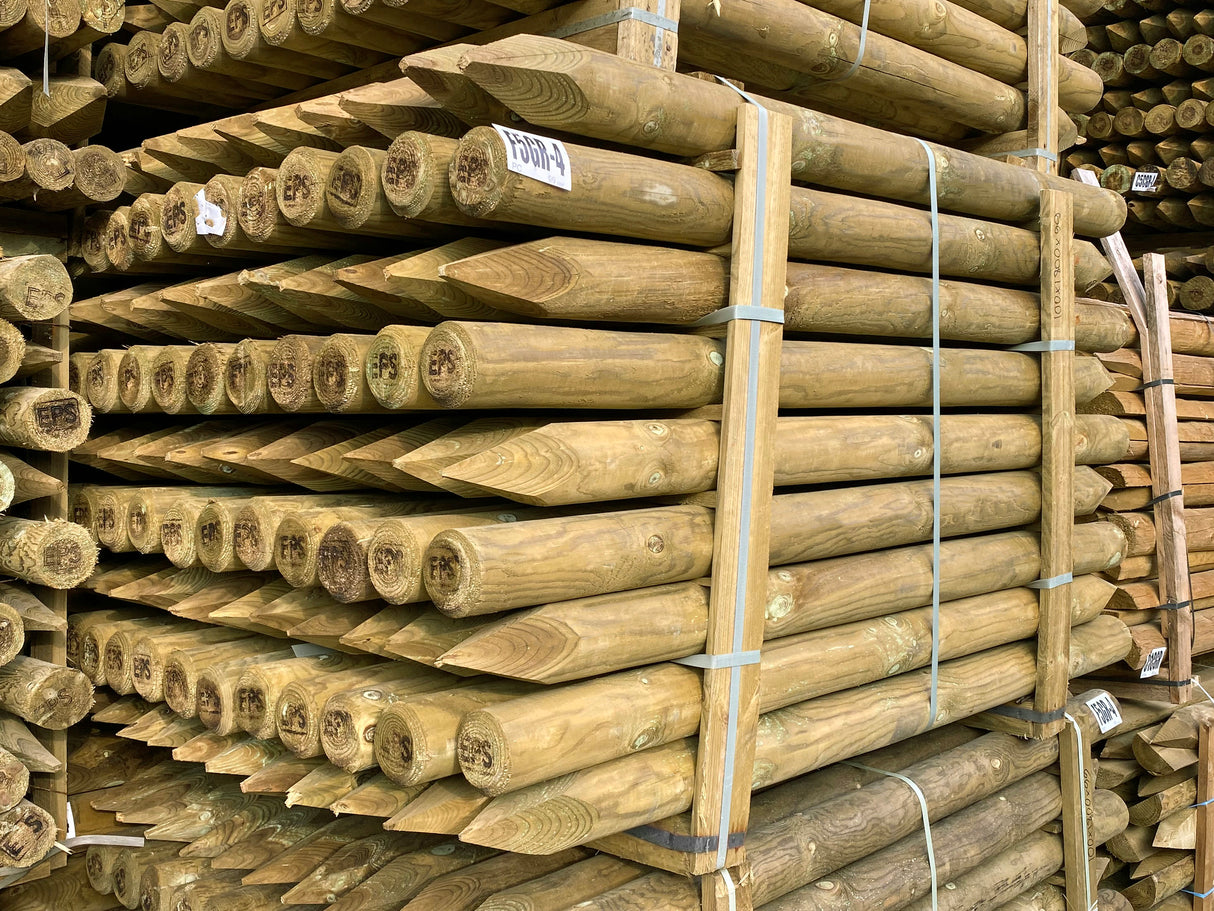 100MM MACHINED UC4 KILN DRIED REDWOOD PRO POST 15 YR