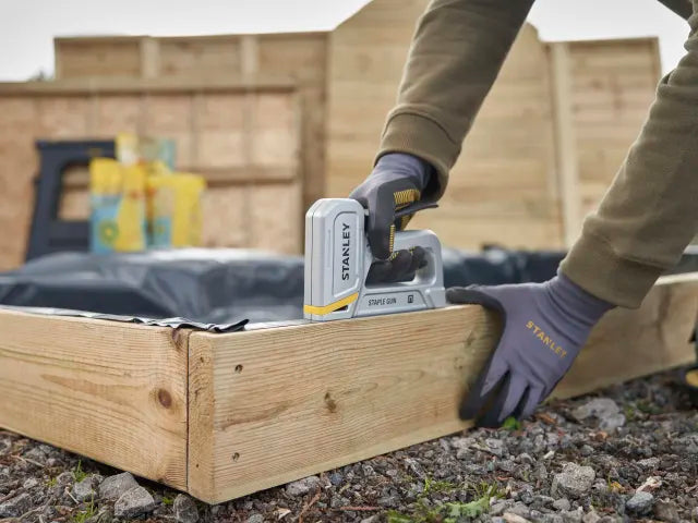 STANLEY HEAVY DUTY STAPLE GUN