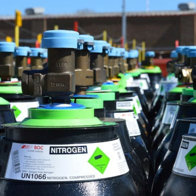 NITROGEN (OXYGEN FREE)